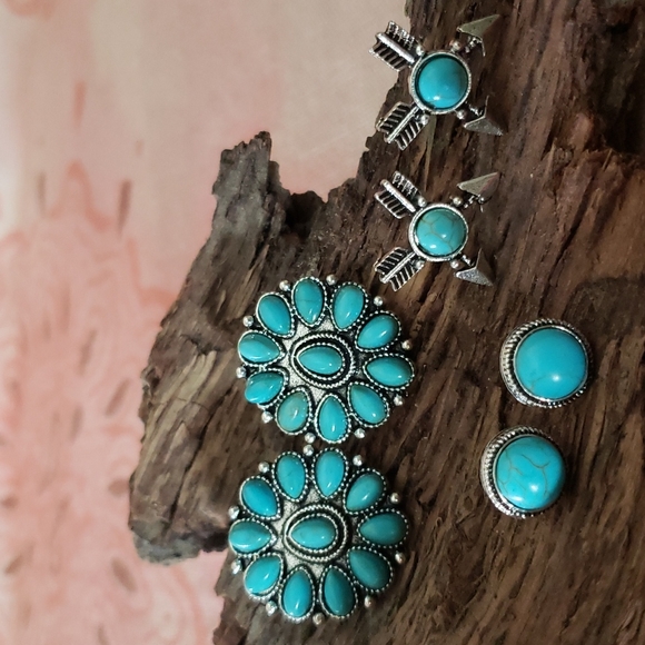 Jewelry - (B) 3 Pairs of Earrings Turquoise Earrings Arrow Earrings Flower Floral
